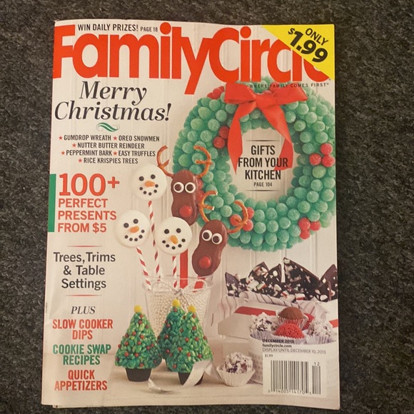 6 Holiday Cookbooks - Hundreds of Recipes inside!  Like NEW condition softbooks - Picture 7 of 7